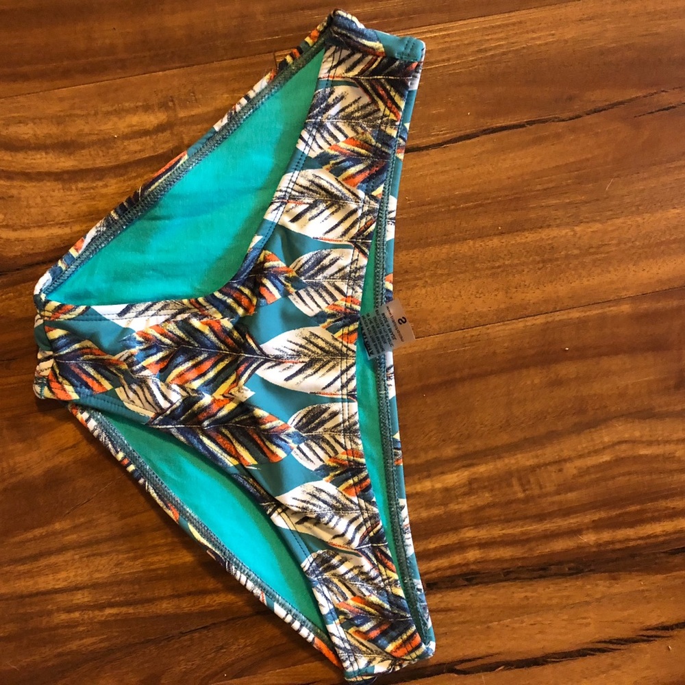 Pakaloha small bikini bottom